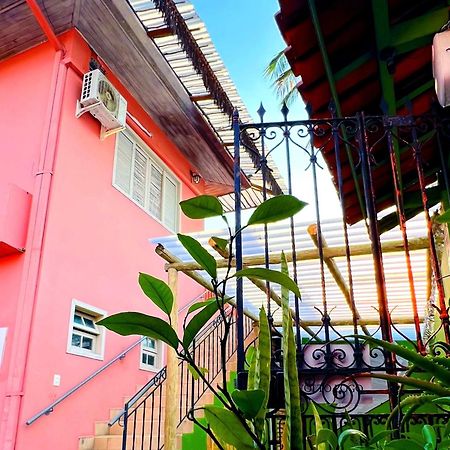 Pousada Casa Rosada Ilhabela Buitenkant foto